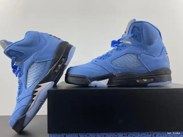 1st Kicks DV1310-401 Jordan UNC 5 Air 0623